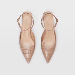 Club Monaco Flats